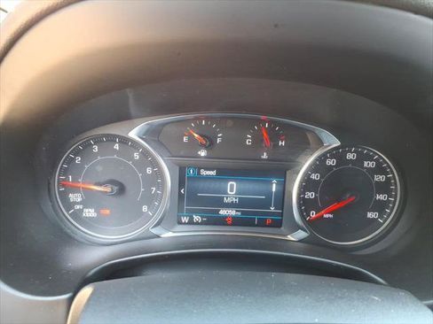 Used 2024 GMC Terrain SLE AWD/4WD image 21