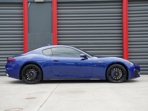 Used 2024 Maserati GranTurismo Trofeo image 16