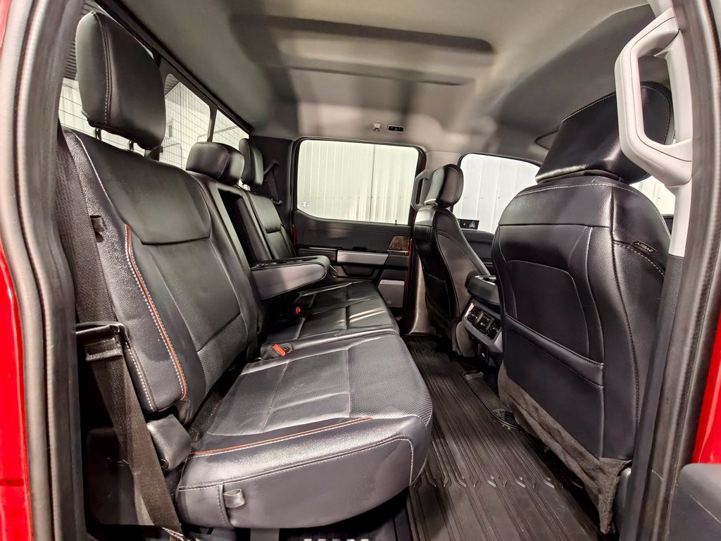 Used 2024 Ford F250 Lariat w/ Sport Appearance Package AWD/4WD image 33