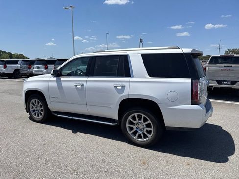 Used 2018 GMC Yukon Denali w/ Open Road Package AWD/4WD image 14