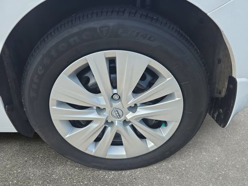Used 2025 Nissan Sentra S FWD image 29