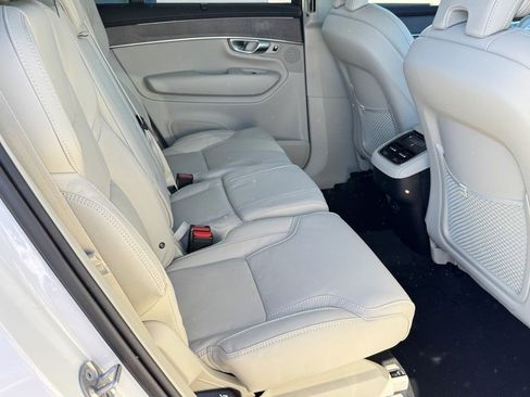 New 2026 Volvo XC90 B6 Ultra image 14