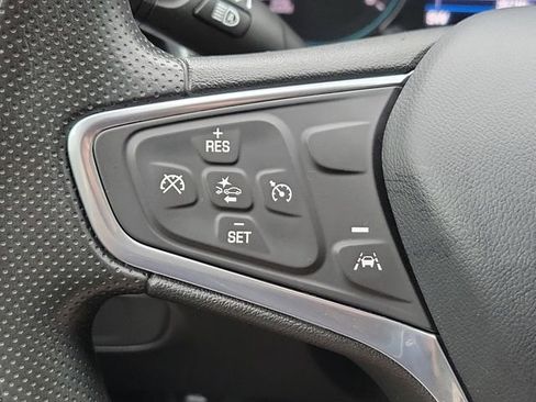Used 2023 Chevrolet Equinox LT FWD image 14