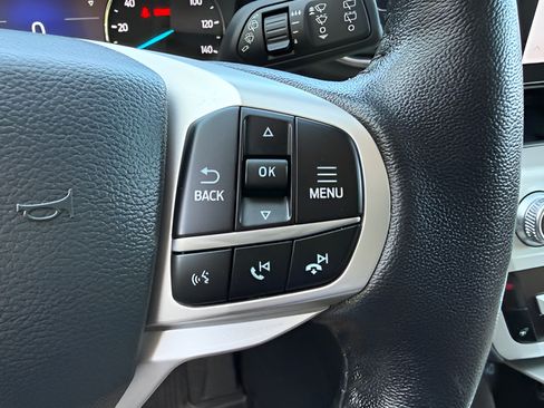 Used 2023 Ford Explorer XLT w/ Equipment Group 202A AWD/4WD image 23