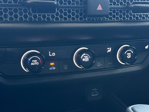 Certified 2024 Honda HR-V Sport image 20