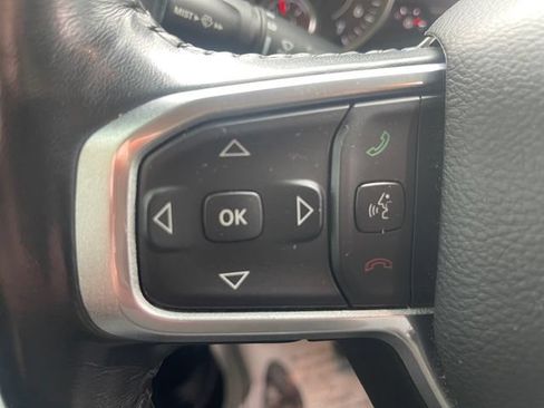 Used 2020 RAM 1500 Laramie AWD/4WD image 25