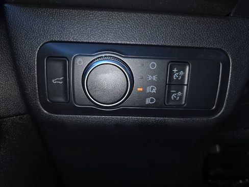 Used 2022 Ford Escape SEL w/ Class II Trailer Tow Package image 14