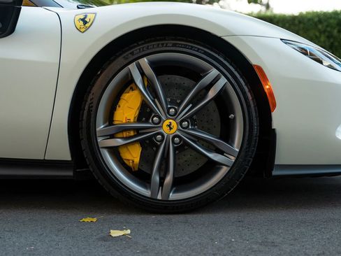 Used 2023 Ferrari 296 GTS RWD image 64