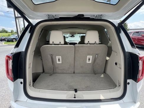 Certified 2023 GMC Acadia Denali w/ Denali Technology Package image 23