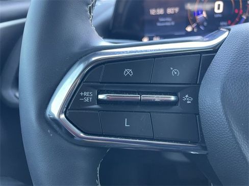 Used 2024 Chevrolet Traverse LS image 8