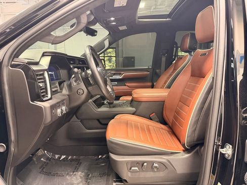 Used 2025 GMC Sierra 1500 Denali Ultimate image 24