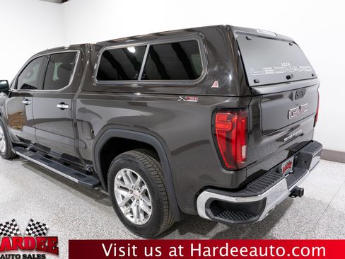 Used 2021 GMC Sierra 1500 SLT w/ SLT Premium Plus Package image 3