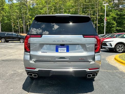 New 2026 GMC Yukon Denali w/ Denali Reserve Package RWD image 15