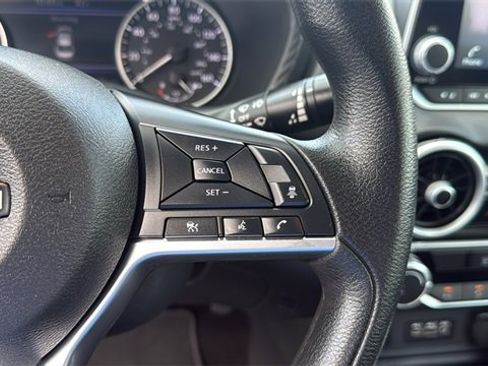 Used 2024 Nissan Sentra SV image 17