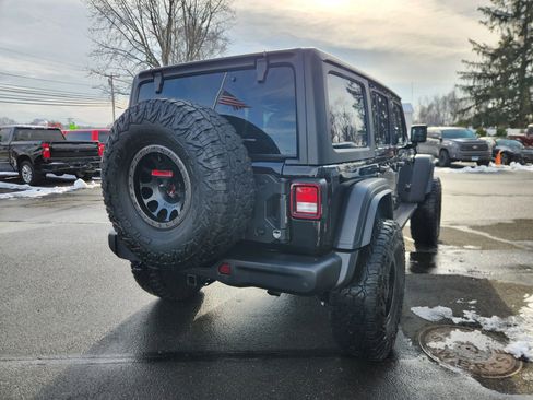 Used 2019 Jeep Wrangler Unlimited Sport S image 12