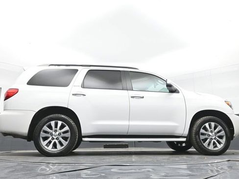 Used 2017 Toyota Sequoia Limited image 56