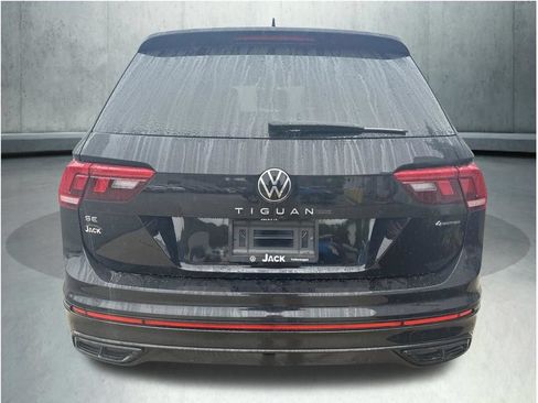 Used 2022 Volkswagen Tiguan SE R-Line AWD/4WD image 4
