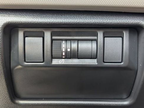 Used 2026 Subaru Forester Premium AWD/4WD image 29