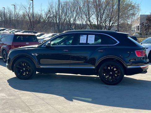 Used 2019 Bentley Bentayga image 6