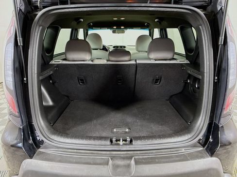 Used 2015 Kia Soul + FWD image 24