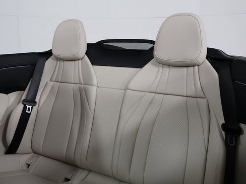 Used 2026 Mercedes-Benz CLE 300 4MATIC Cabriolet image 12
