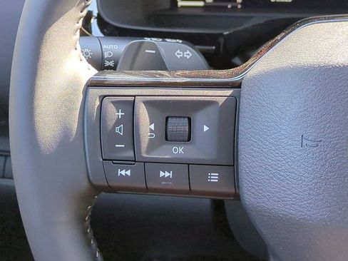 New 2026 Nissan Pathfinder SL FWD image 18