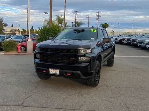 Used 2022 Chevrolet Silverado 1500 Custom Trail Boss AWD/4WD image 3