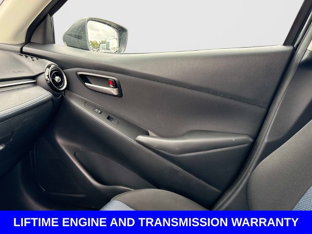 Used 2020 Toyota Yaris LE FWD image 22