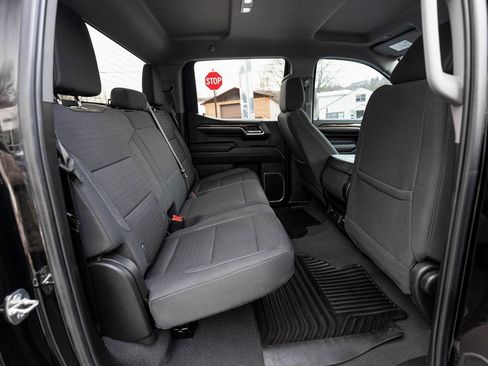 Used 2023 Chevrolet Silverado 1500 LT image 29