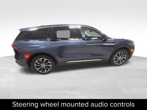 Certified 2024 Lincoln Nautilus Premier w/ Equipment Group 102A image 9