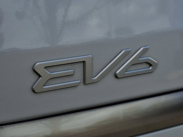 Used 2024 Kia EV6 Wind w/ Wind Technology Package AWD/4WD image 33