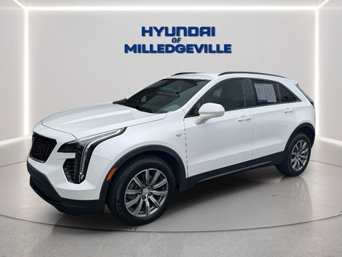 Used 2020 Cadillac XT4 Sport FWD image 1