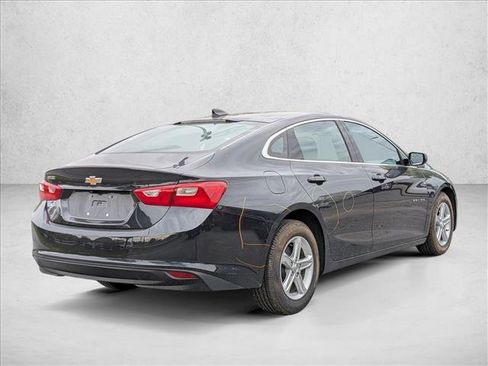 Used 2023 Chevrolet Malibu LS FWD image 5