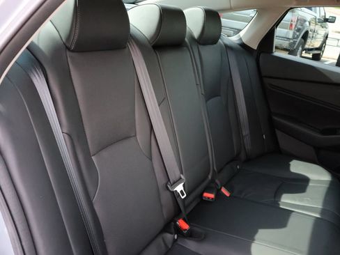 Used 2023 Honda Accord Touring image 12