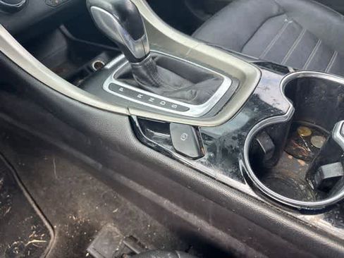 Used 2016 Ford Fusion SE w/ Equipment Group 202A FWD image 16
