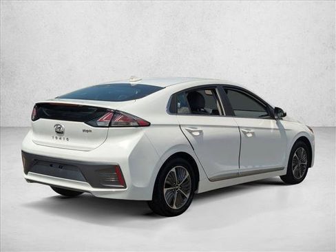 Used 2021 Hyundai Ioniq SEL FWD image 5