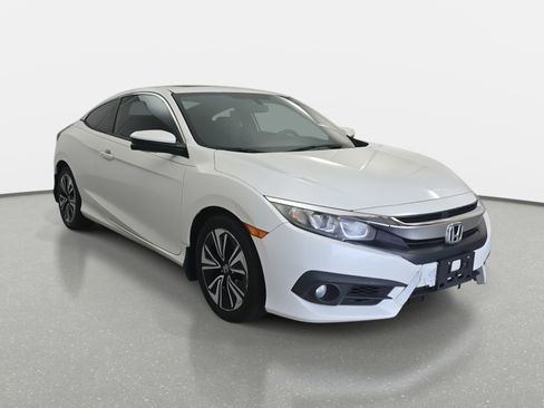 Used 2017 Honda Civic EX-T image 3