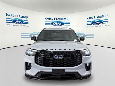 New 2026 Ford Explorer ST-Line w/ ST-Line Street Pack RWD image 6