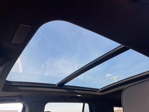 New 2026 GMC Yukon Denali w/ Sun & Power Step Package image 32