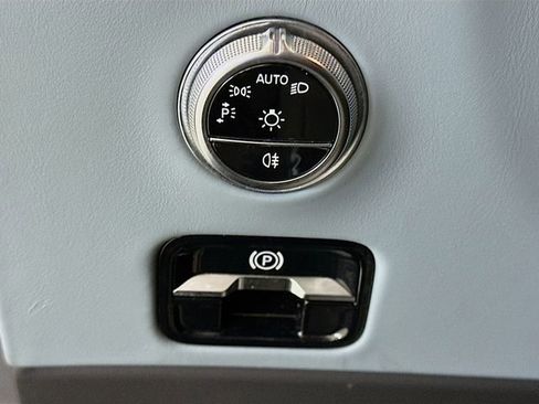 Certified 2023 Mercedes-Benz SL 55 AMG 4MATIC image 10