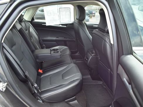 Used 2019 Ford Fusion Energi Titanium FWD image 42
