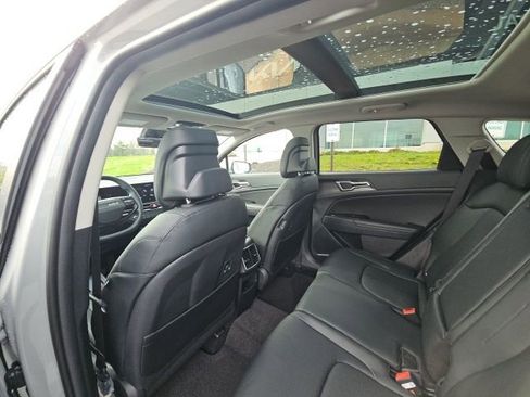 New 2026 Kia Sportage EX FWD image 22