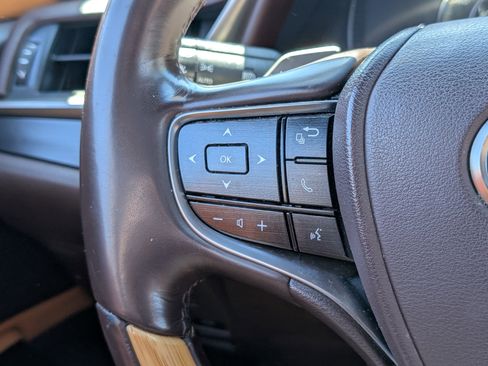 Used 2019 Lexus ES 350 w/ Accessory Package FWD image 23