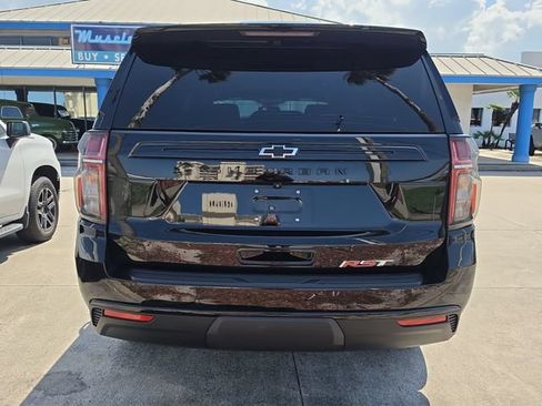 Used 2024 Chevrolet Suburban RST w/ Luxury Package AWD/4WD image 4