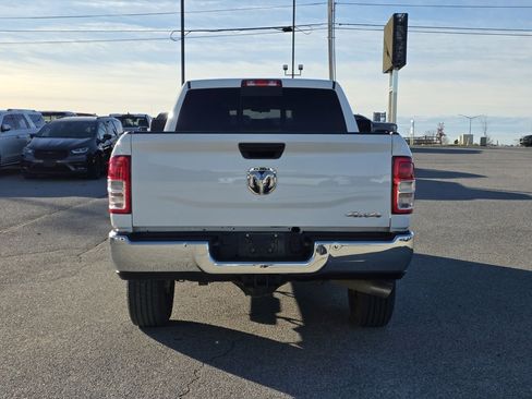 Used 2024 RAM 2500 Tradesman w/ Chrome Appearance Group image 6