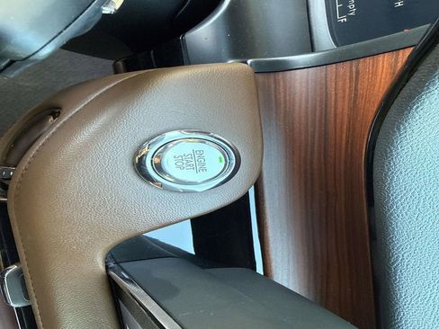 Certified 2023 Lincoln Aviator Reserve w/ Equipment Group 201A image 29