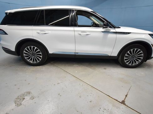 Used 2021 Lincoln Aviator Reserve w/ Elements Package Plus image 41