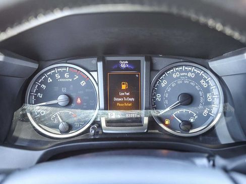 Used 2022 Toyota Tacoma TRD Sport w/ Technology Package RWD image 22