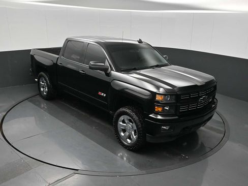 Used 2015 Chevrolet Silverado 1500 LTZ Z71 w/ Custom Sport Edition image 10