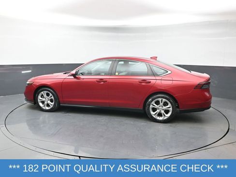 Certified 2023 Honda Accord LX image 4